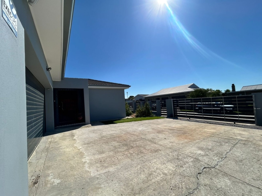 3 Bedroom Property for Sale in Fountains Estate Eastern Cape